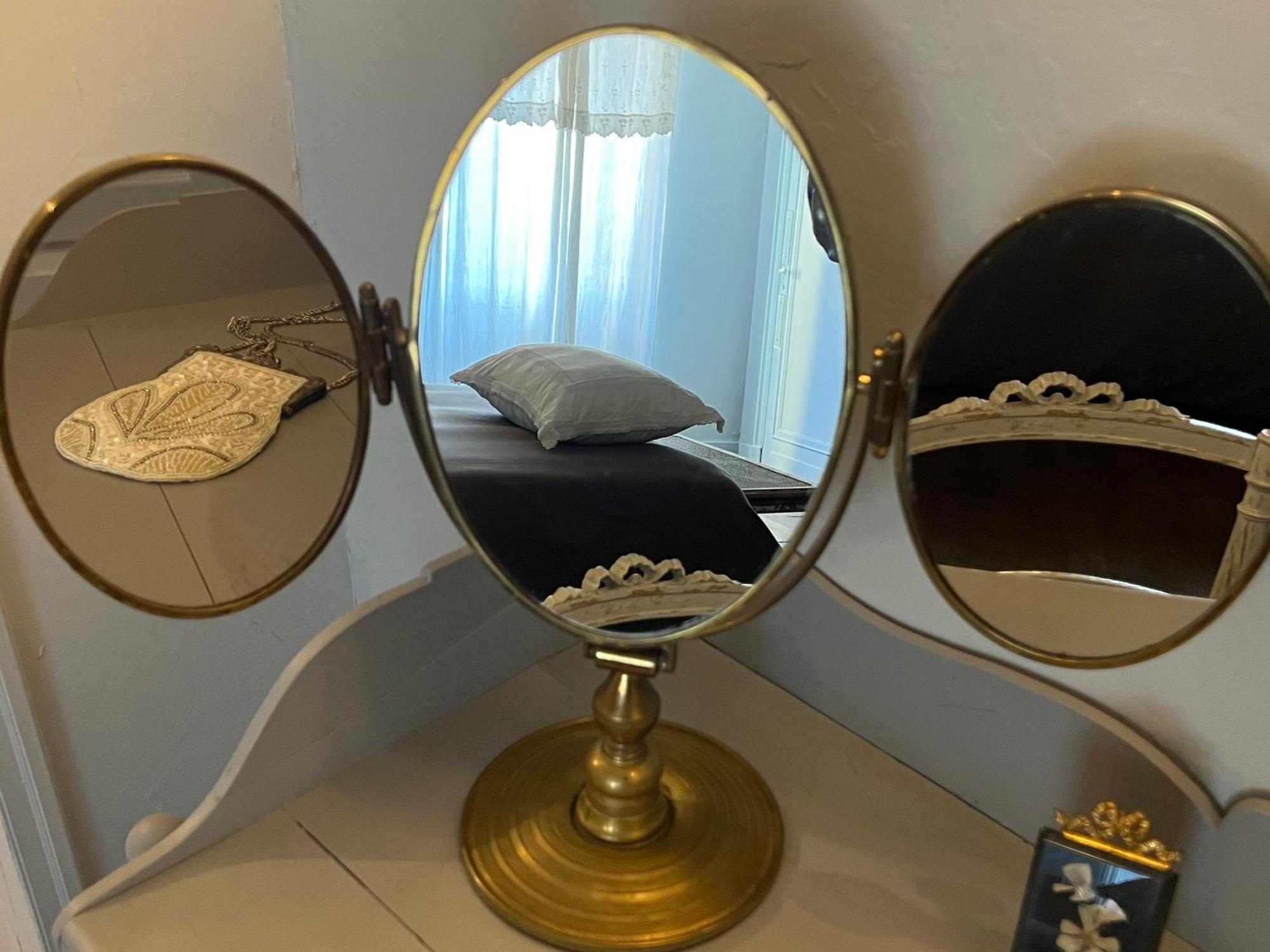 Branges  Chambre D'Hotes Madame الغرفة الصورة