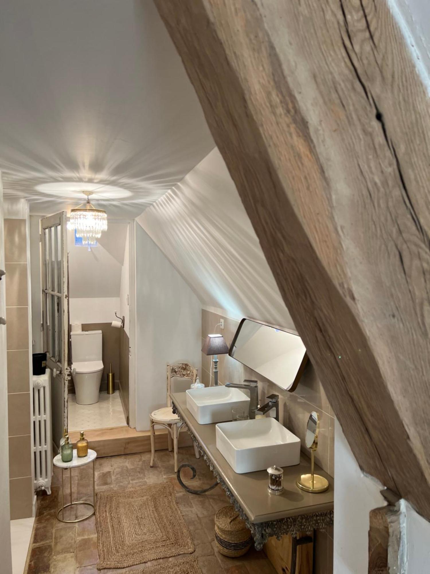 Branges  Chambre D'Hotes Madame الغرفة الصورة